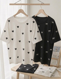 Pack of two oversize drop shoulder t-shirts (Black BOW - White HEARTS)